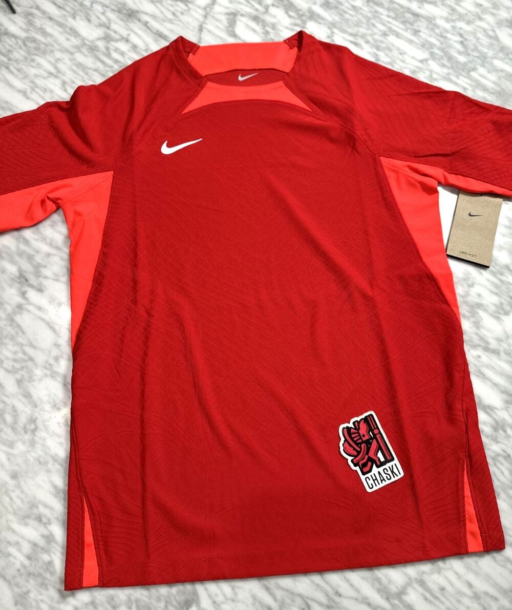 Nike Strike III Soccer football Jersey Kids XL NEW textured vaporknit DR0890-657
